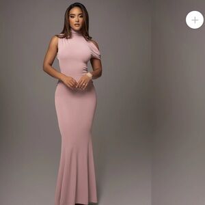 NWT JLUXLABEL Mauve Maxi Dress. Size Large.